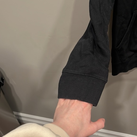 Peanuts hoodie size medium - Picture 3 of 7